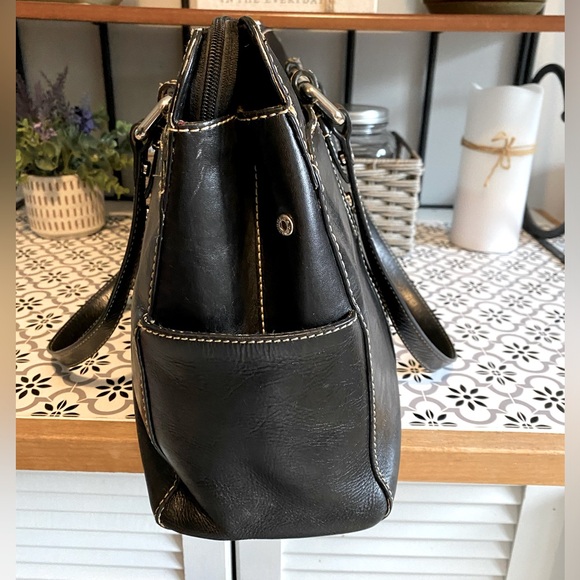 Fossil Black Leather Handbag - Picture 5 of 13